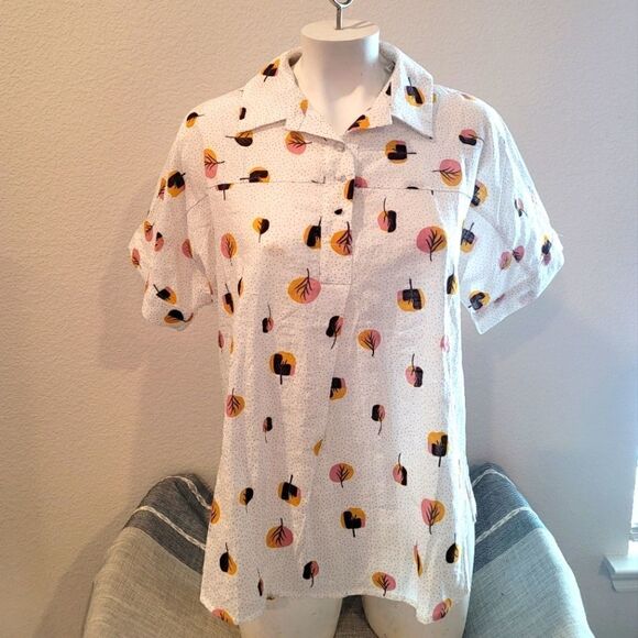 HAILEY&CO. Collared Short Sleeve Blouse - Picture 1 of 9